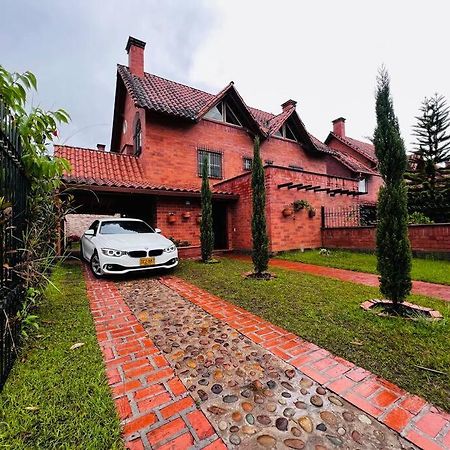 Hermosa Casa , Con Parqueadero En Rionegro Cerca Al Aeropuerto Villa ภายนอก รูปภาพ