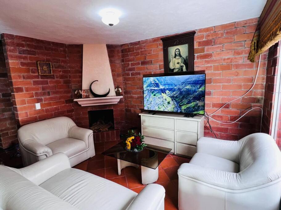 Hermosa Casa , Con Parqueadero En Rionegro Cerca Al Aeropuerto Villa ภายนอก รูปภาพ
